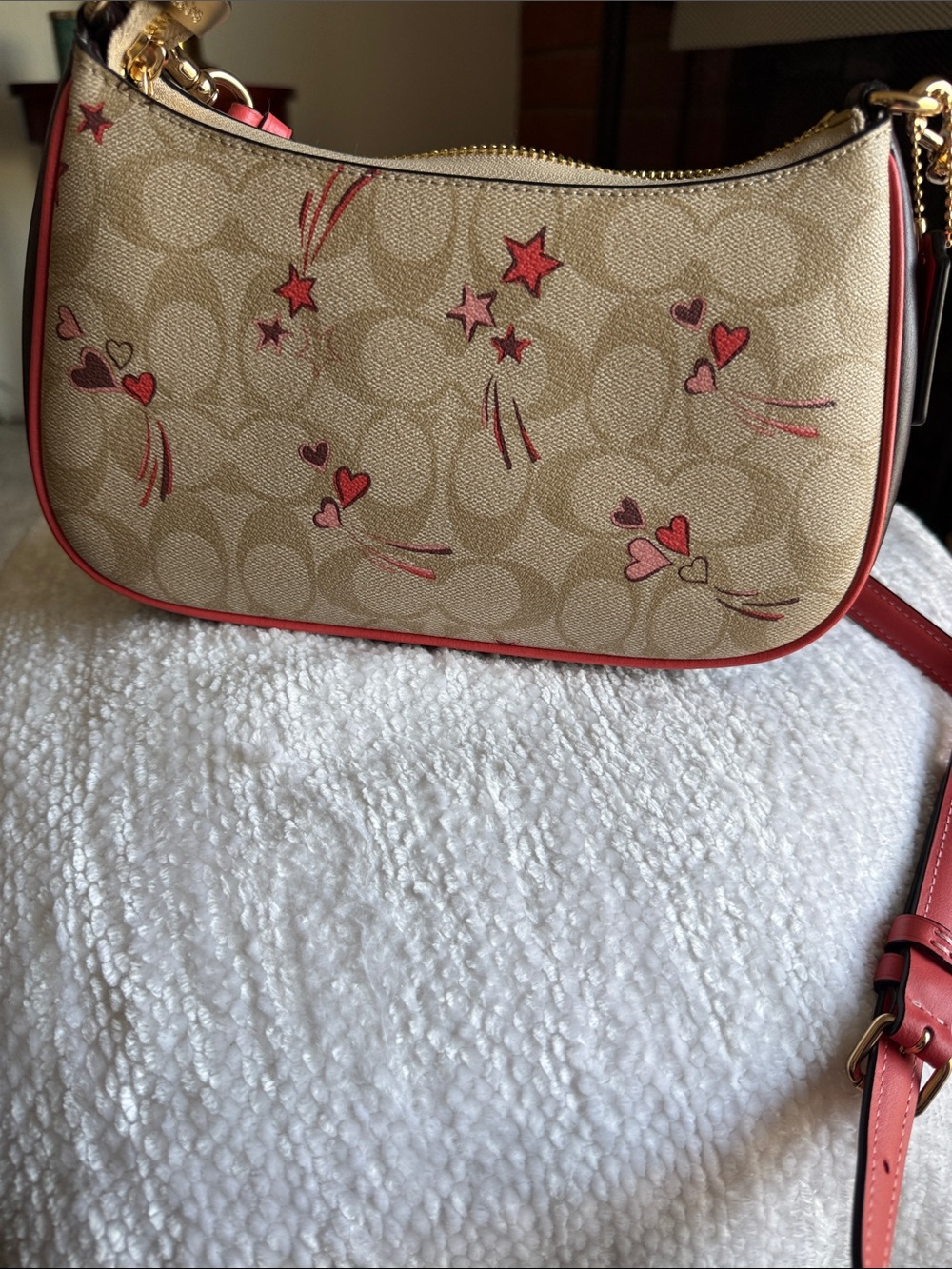 Coach Signature Canvas Small Shoulder Bag in Khaki/Red - Picture 2 of 4